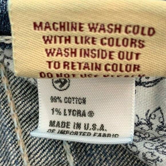 Big Star Shorts Women's Size 26 Distressed Whiskers Stitches Logo Pockets Denim - Picture 9 of 9